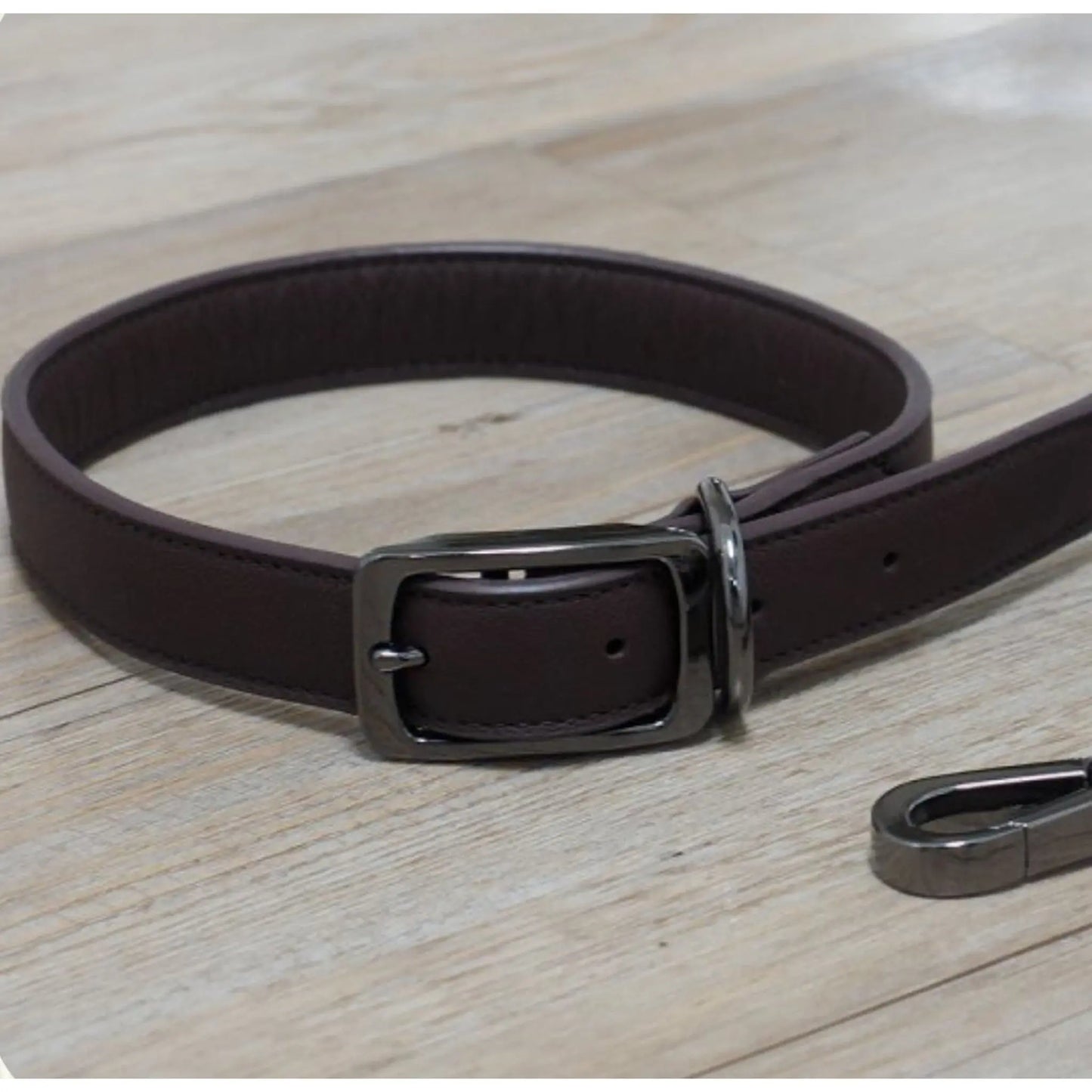 Black leather collar S The Groomers Tuck Shop